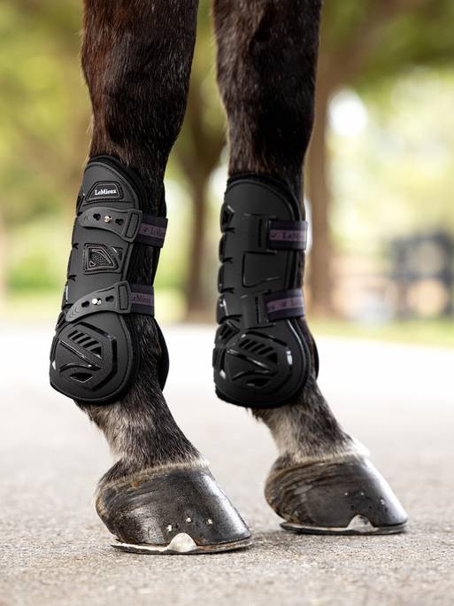 LeMieux Motion Cool Tendon Boot Black